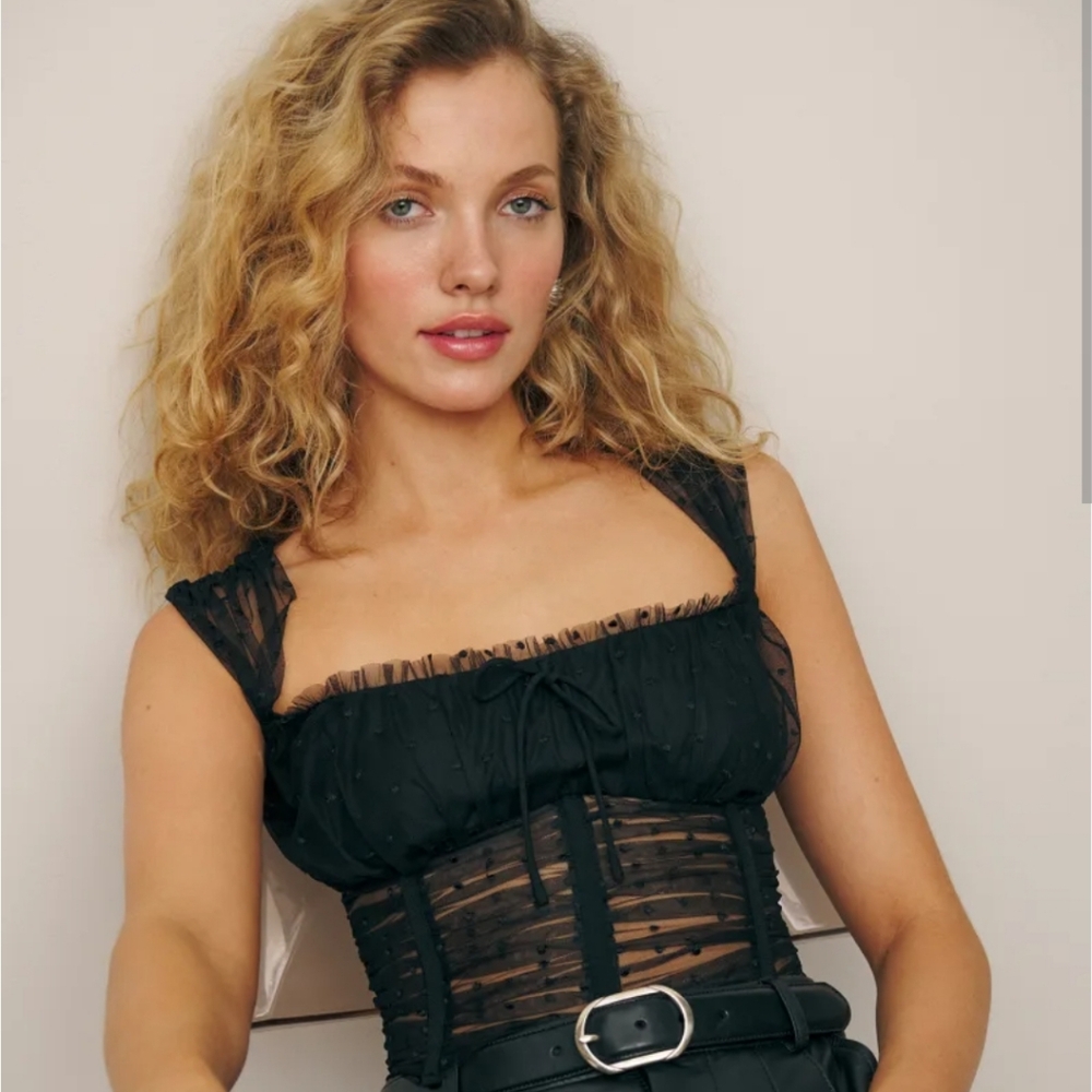 Reformation Aubrielle Top